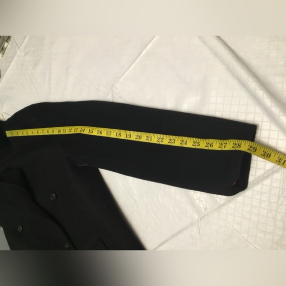 Theory Women’s Classic Black Trench Coat size Large - Picture 5 of 11